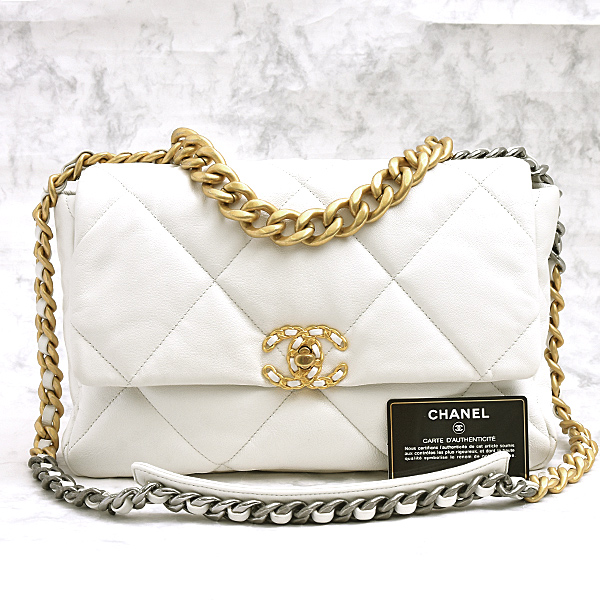 シャネル バッグ レディース シャネル19 ラージ ハンドルバッグ チェーンショルダー 30番台 ホワイト ラムスキン CHANEL AS1161 中古