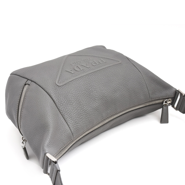 プラダ バッグ レディース メンズ ヴィッテロダイノ ショルダー レザー グレー PRADA 2VH165 中古