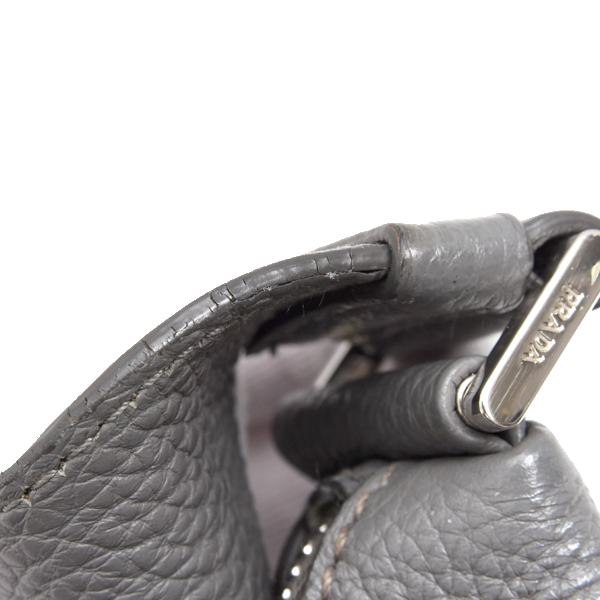 プラダ バッグ レディース メンズ ヴィッテロダイノ ショルダー レザー グレー PRADA 2VH165 中古
