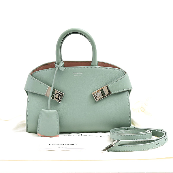 フェラガモ バッグ レディース ガンチーニ ハグ ハンドバッグ XS 2WAY ブルーグリーン系 カーフ FERRAGAMO 215975 中古