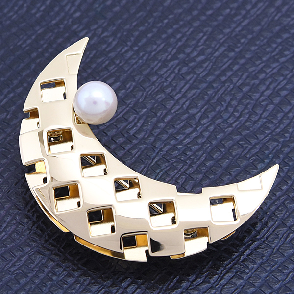ミキモト ブローチ レディース 1Pパール ムーンデザイン 帯留 月 6.6mm珠 イエローゴールド K18 MIKIMOTO 中古