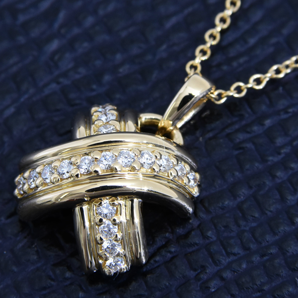 ティファニー ネックレス レディース シグネチャー クロス ダイヤ ネックレス ゴールド TIFFANY 750YG 中古