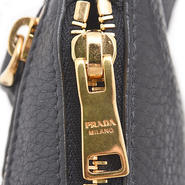 プラダ バッグ レディース メンズ ヴィッテロダイノ ウエストポーチ ボディバッグ レザー NERO PRADA 1BL008 中古