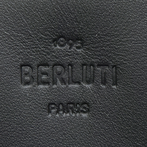 ベルルッティ 財布 メンズ カリグラフィ イタウバワイド ラウンドファスナー大型財布 レザー ブルー系 BERLUTI 中古