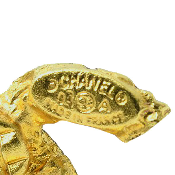 シャネル イヤリング レディース 溶岩イヤリング ココマーク 93A GP ゴールド CHANEL 中古