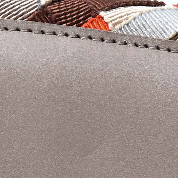 サルヴァトーレ フェラガモ バッグ レディース ヴァラリボン 編み込み ハンドバッグ トートバッグ ナイロン ベージュ系 Salvatore Ferragamo 中古