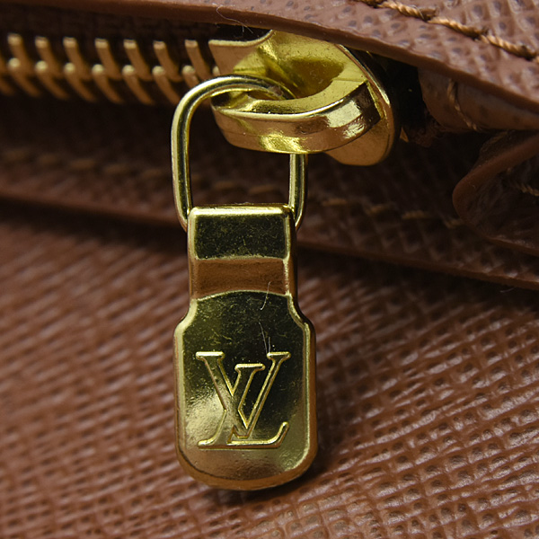 ルイヴィトン 財布 メンズ ジッピーウォレット ポルトフォイユブラザ 二つ折り長財布 モノグラム Louis Vuitton M66540 中古