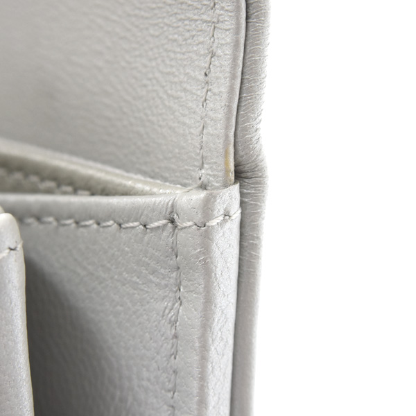 シャネル 財布 レディース ロングフラップウォレット ココマーク 長財布 マトラッセ ラムスキン シルバーグレー CHANEL 中古