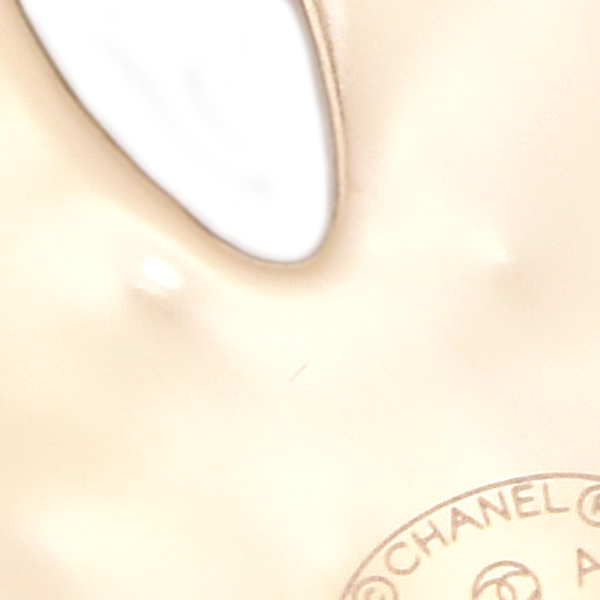 シャネル ブローチ レディース ココマークブローチ ゴールドメッキ ゴールド ホワイト系 CHANEL GP 中古