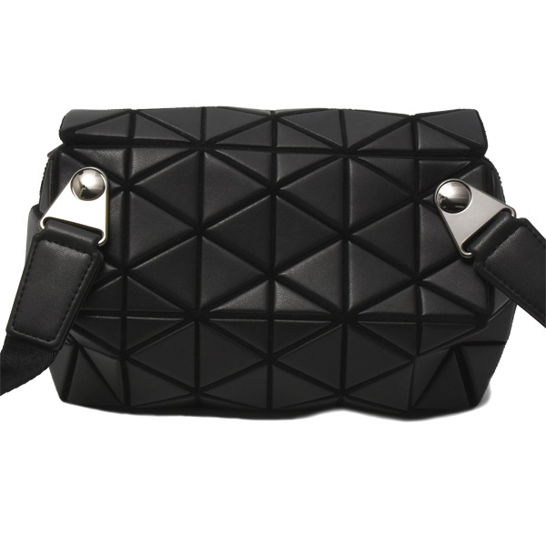 イッセイミヤケ バッグ バオバオ ショルダーバッグ レザー ブラック BAO BAO ISSEY MIYAKE 中古