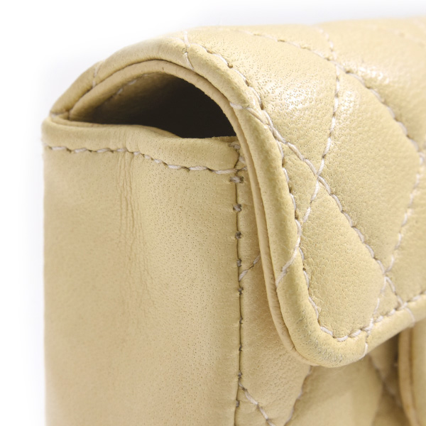 シャネル キーホルダー レディース ミニミニマトラッセチャームキーホルダー マトラッセ ラムスキン ベージュ CHANEL 中古