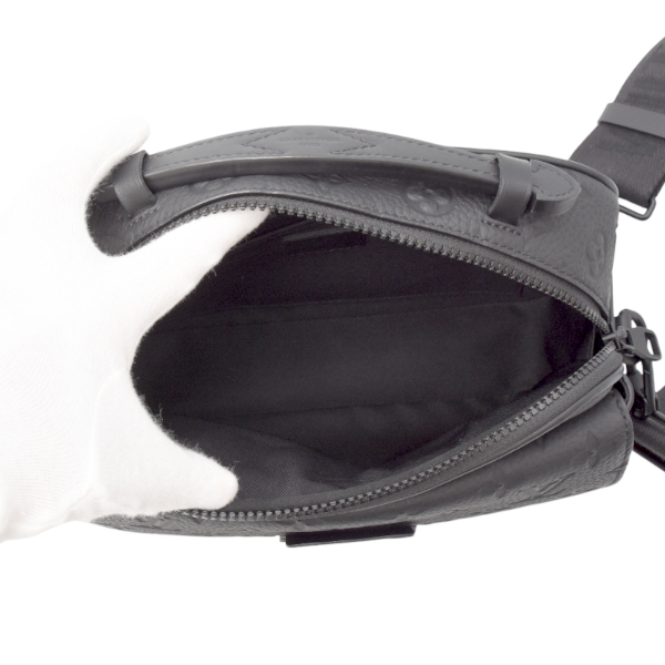 ルイヴィトン バッグ メンズ Sロックメッセンジャー ショルダーバッグ モノグラム トリヨンレザー ノワール ブラック M58489 Louis Vuitton 中古