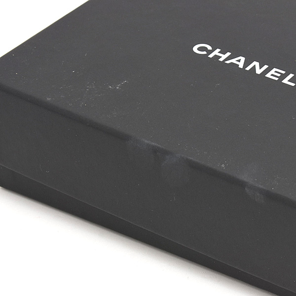 シャネル 財布 レディース ボーイシャネル スモールウォレット 3つ折り財布 ラムスキン パープル CHANEL A80734 中古