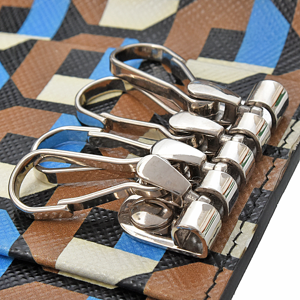 プラダ ブランド小物 メンズ レディース キーリング付き4連キーケース 鍵入れ サフィアーノレザー ブラック 1PG004 PRADA 中古