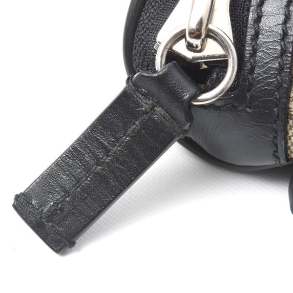 グッチ バッグ メンズ レディース GGスプリーム ベルトバッグ ウエストバッグ カーキ×ブラック GUCCI 450946 中古