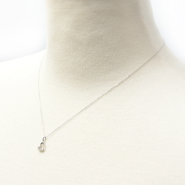 ヨンドシー ネックレス レディース ハートモチーフ ダイヤモンド ペンダント ホワイトゴールド K18WG 4℃ 中古