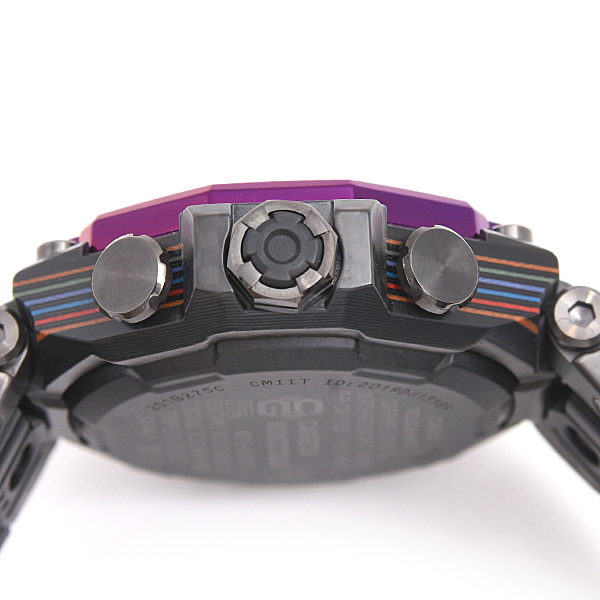 カシオ 時計 メンズ G-SHOCK MT-G モバイルリンク ソーラー ブラック文字盤 SS×カーボン CASIO B2000YR-1AJR 中古