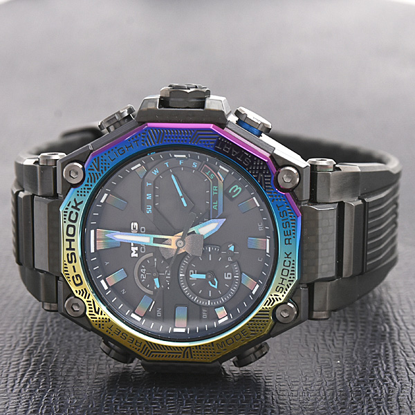 カシオ 時計 メンズ G-SHOCK MT-G モバイルリンク ソーラー ブラック文字盤 SS×カーボン CASIO B2000YR-1AJR 中古