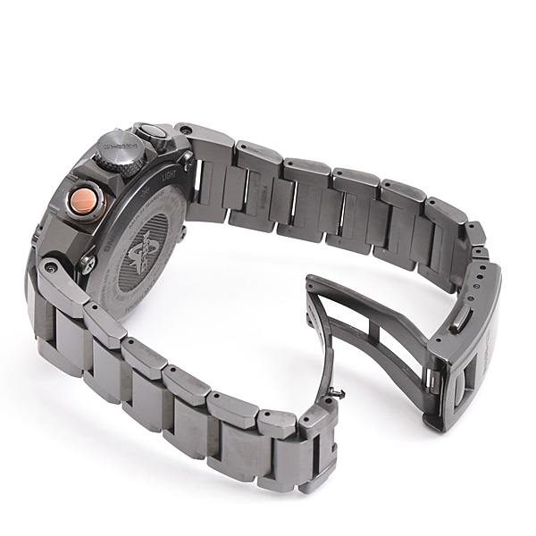 カシオ 時計 メンズ G-SHOCK MR-G 黒備え モバイルリンク ソーラー チタン TI CASIO MRG-G2000CB-1AJR 中古