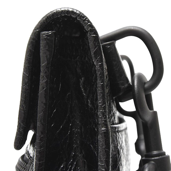 バレンシアガ バッグ レディース メンズ Explorer ストラップ付きポーチ スモール ショルダー ブラック ラムレザー BALENCIAGA 6559821 中古