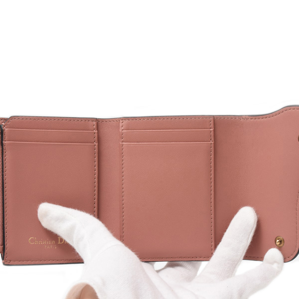 クリスチャンディオール 財布 レディース サドル ロータス コンパクトウォレット 三つ折り財布 ピンクベージュ カーフ Christian Dior 中古