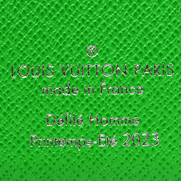 ルイヴィトン 財布 メンズ モノグラムコミック ポルトフォイユブラザ 長財布 マルチ カラフル Louis Vuitton M82011 中古