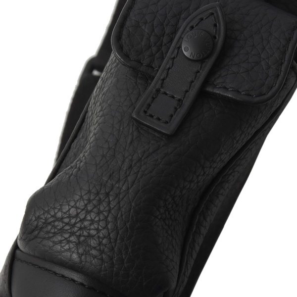 ルイヴィトン バッグ メンズ ナノ クリストファー ショルダーバッグ 2WAY トリヨンレザー ノワール Louis Vuitton M83164 中古