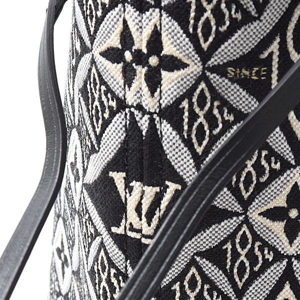 ルイヴィトン バッグ レディース モノグラムジャガード ネヴァーフルMM トートバッグ グレー系 ブラック系 Louis Vuitton M57230 中古