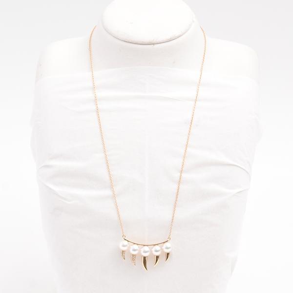 タサキ ネックレス レディース デインジャー ファング パール ダイヤモンド ネックレス D0.09ct ゴールド TASAKI K18YG 中古