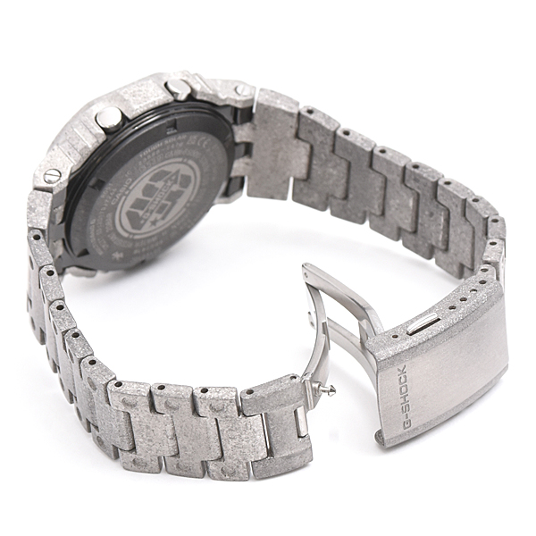 カシオ 時計 メンズ G-SHOCK Gショック 40周年限定モデル クリスタライズド ソーラー シルバー デジタル文字盤 SS CASIO GMW-B5000PS-1JR 中古