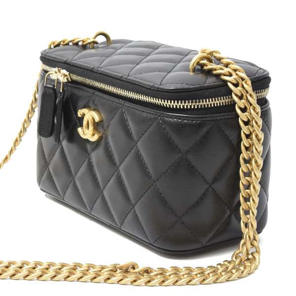 シャネル バッグ レディース スモール ヴァニティ ケース マトラッセ ラムスキン ハートアジャスターチェーン ブラック CHANEL 中古