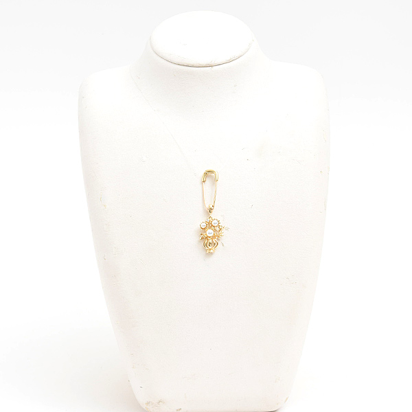 ミキモト ペンダント レディース 3Pパール ダイヤ フラワーモチーフ 3WAY ブローチ 3.0mm～4.0mm珠 イエローゴールド MIKIMOTO K18 中古