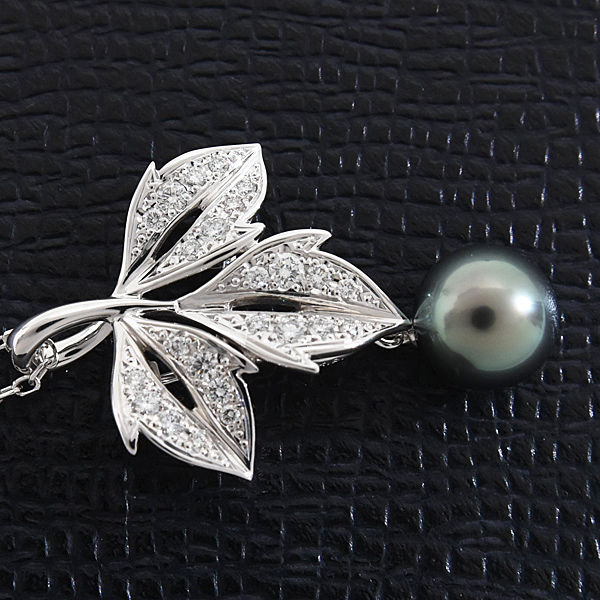 ミキモト ネックレス レディース リーフデザイン パール ダイヤ ペンダント D0.29ct 8.6mm珠 ホワイトゴールド MIKIMOTO K18WG 中古