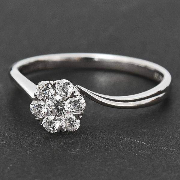 周大生 指輪 レディース ダイヤモンド リング フラワーモチーフ 10号 D0.06ct 0.17ct ホワイトゴールド 750WG 中古