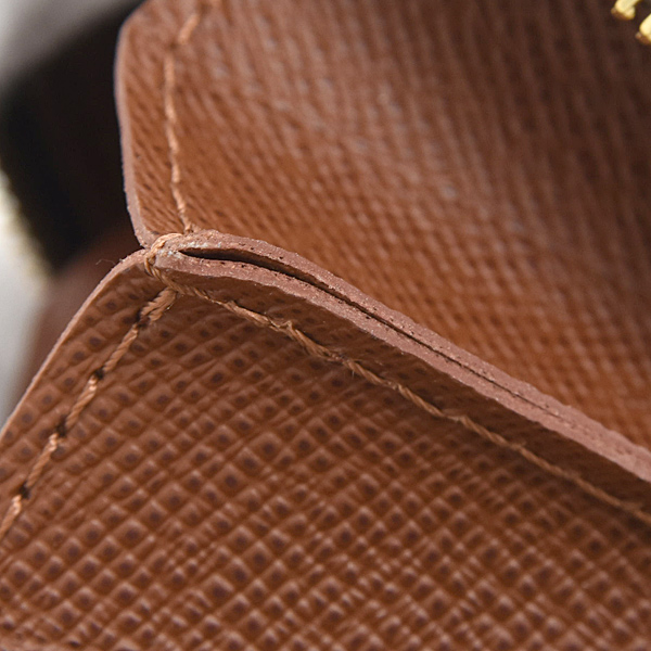 ルイヴィトン コインケース メンズ レディース モノグラム ラウンドケース 2019年秋冬コレクション チャーム Louis Vuitton M68524 中古