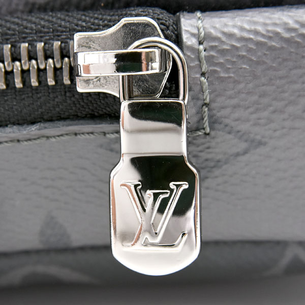 ルイヴィトン バッグ メンズ ダブルフォンポーチ ショルダーバッグ モノグラム エクリプス M81321 Louis Vuitton 中古