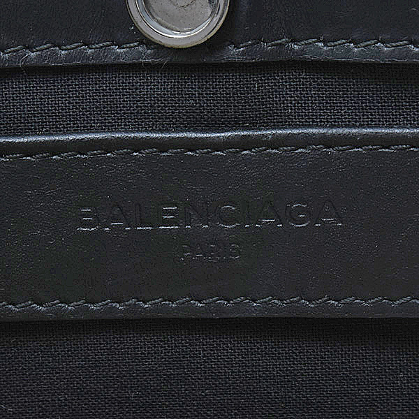 バレンシアガ バッグ レディース ネイビーポシェット ショルダーバッグ キャンバス オフホワイト系 BALENCIAGA 中古