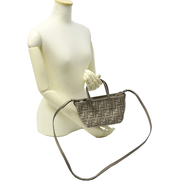 フェンディ バッグ レディース FFシェニール ロール ミニ ショルダーバッグ ドーブ・グレージュ カーフ×ファブリック FENDI 8BS096 中古