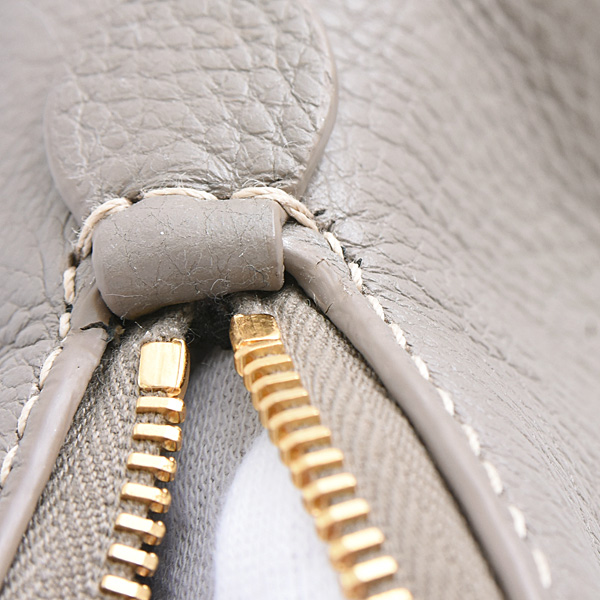 プラダ バッグ レディース ロゴ ポーチ コスメポーチ グレー カーフ PRADA 中古