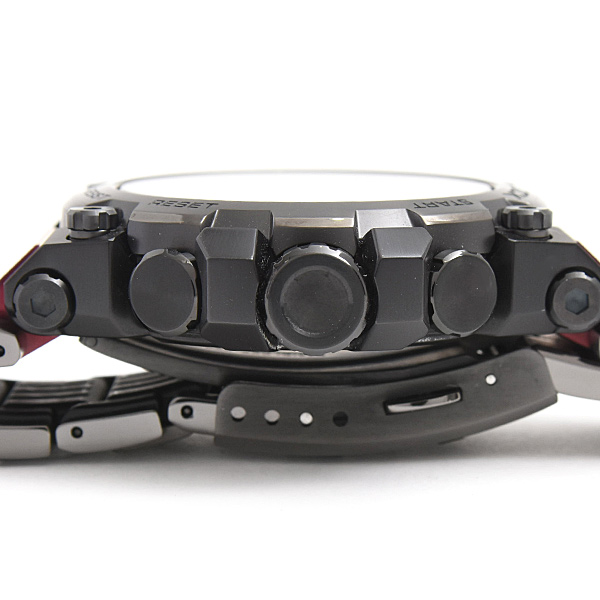 カシオ 時計 メンズ G-SHOCK MTG-B3000 モバイルリンク ソーラー電波 ブラック文字盤 CASIO MTG-B3000BD-1AJF 中古