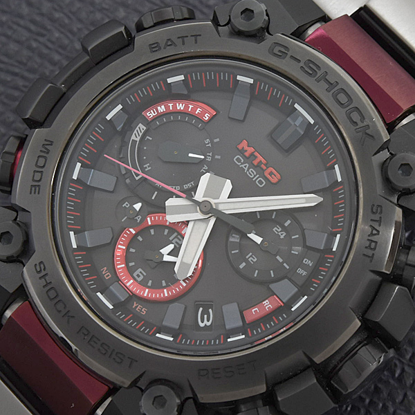 カシオ 時計 メンズ G-SHOCK MTG-B3000 モバイルリンク ソーラー電波 ブラック文字盤 CASIO MTG-B3000BD-1AJF 中古