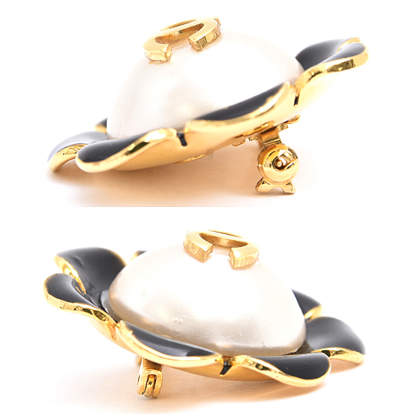 シャネル ブローチ レディース ココマーク フラワー イミテーションパール ブラック ゴールドカラー 花 フェイクパール CHANEL 24 GP 中古