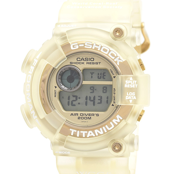カシオ 時計 メンズ G-SHOCK フロッグマン WCCS トリプルマンタ 電池式 スケルトン TI×樹脂 CASIO DW-8201WC 中古