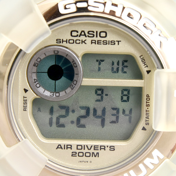 カシオ 時計 メンズ G-SHOCK フロッグマン WCCS トリプルマンタ 電池式 スケルトン TI×樹脂 CASIO DW-8201WC 中古