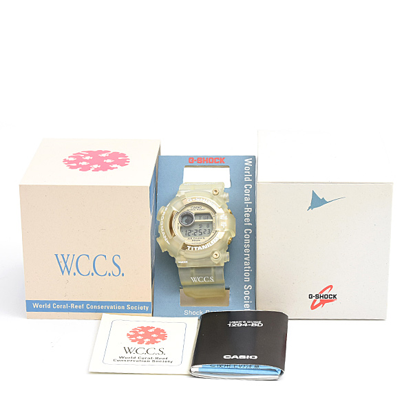 カシオ 時計 メンズ G-SHOCK フロッグマン WCCS トリプルマンタ 電池式 スケルトン TI×樹脂 CASIO DW-8201WC 中古