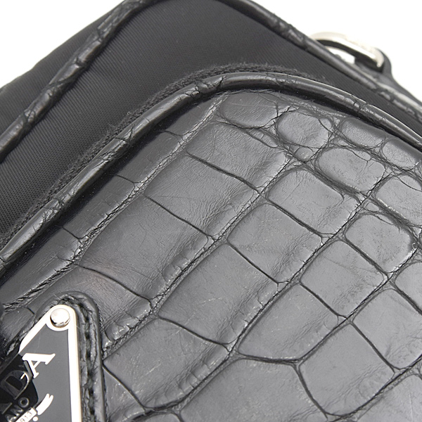 プラダ バッグ メンズ レディース Re-Nylon クロコ型押し トライアングルロゴ ショルダーバッグ ブラック ナイロン PRADA 2VH172 中古