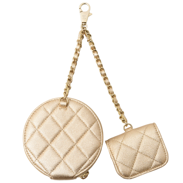 シャネル 財布 レディース コインケース AirPodsケース 2024イヤーズギフト バッグチャーム マトラッセ ゴールド ラムスキン CHANEL 未使用展示品