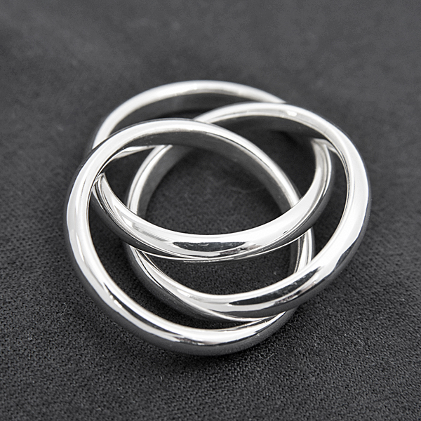 ティファニー 指輪 レディース 三連リング トリニティ 実測10号 幅2.6mm スターリングシルバー TIFFANY SV925 Ag925 中古