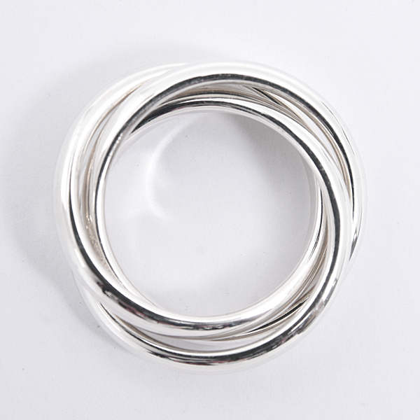 ティファニー 指輪 レディース 三連リング トリニティ 実測10号 幅2.6mm スターリングシルバー TIFFANY SV925 Ag925 中古