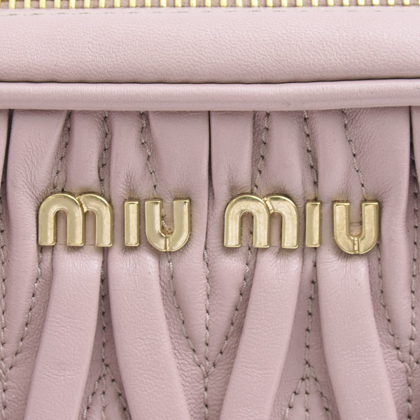 ミュウミュウ バッグ レディース マテラッセ チェーンショルダーバッグ レザー ピンク MIUMIU 中古